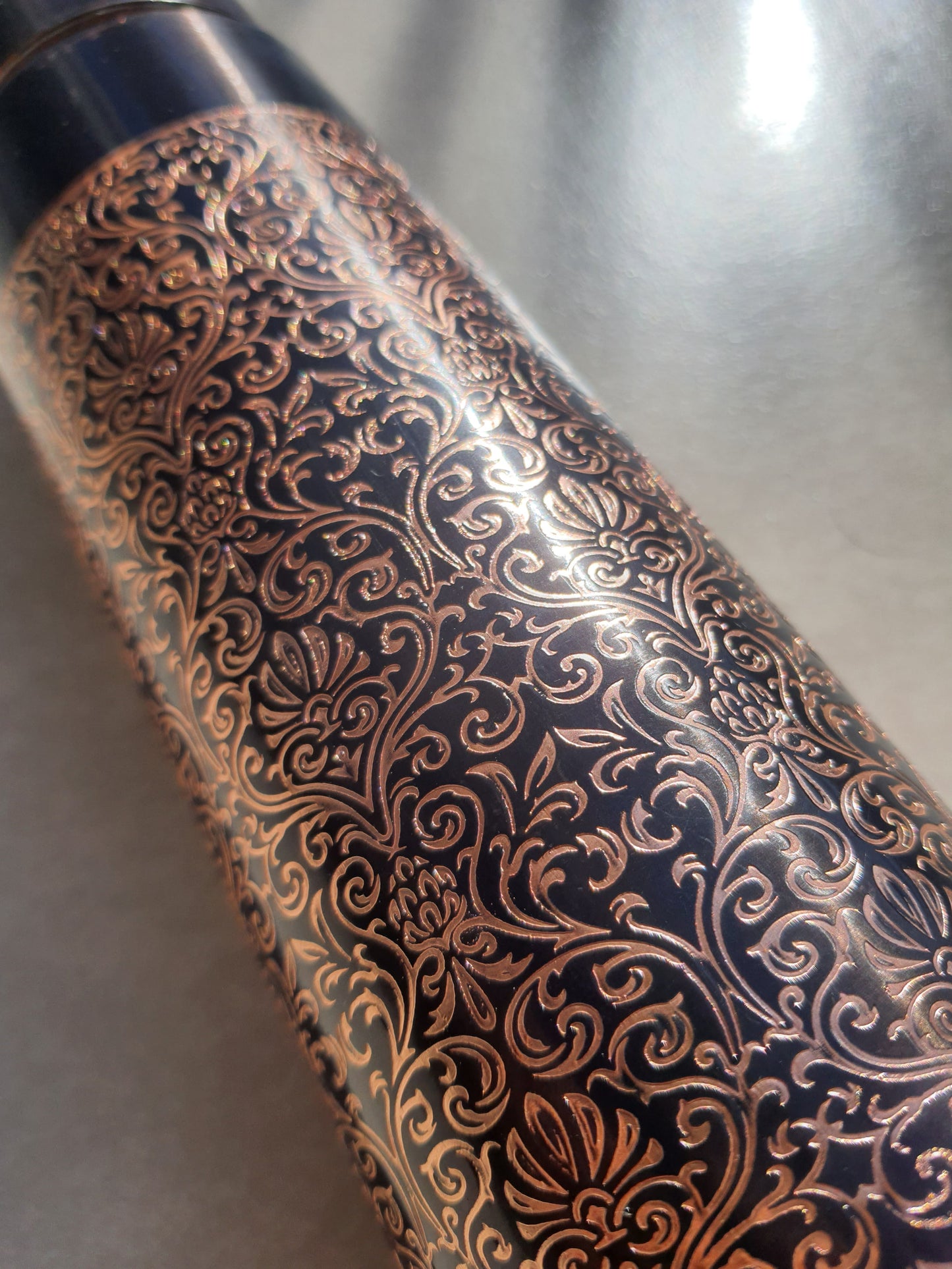 Antique Design Copper Bottle (900 ml)